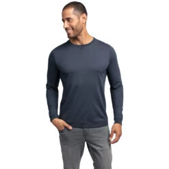 TravisMathew Fink Pullover Mens Golf Shirt 6 TravisMathew Fink Pullover Mens Golf Shirt -Travismathew 11594 VINTAGEINDIGO fa50410a c729 436e a2b6 ffb2061e9eef