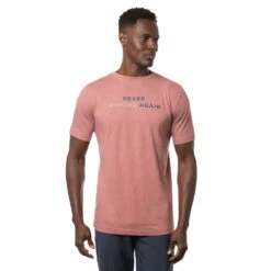 TravisMathew Finest Bottle Sargasso Sea Mens Golf T-Shirt -Travismathew 11843 HTHRRUBYWINE